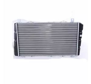 Радиатор охлаждения Skoda Favorit 89-m Felicia 94- (МКПП. -AC), PR 9505A1